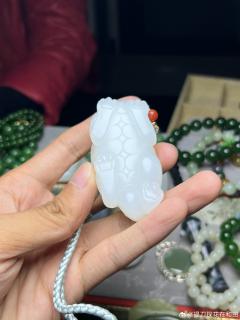 羊脂白玉龙龟手把件